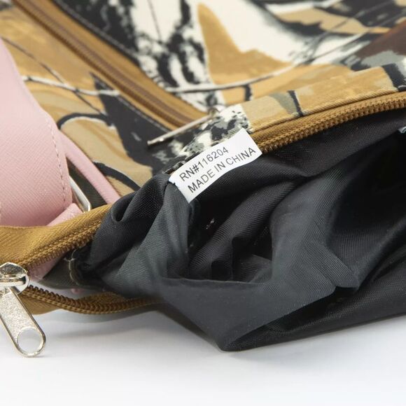 Woodland Creek Pink and Camouflage Crossbody Handbag - Picture 8 of 8